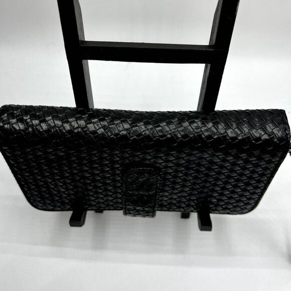 Zip Wallet Wristlet Black Woven Leather Checkbook Multiple Pockets and Slots - Picture 3 of 8